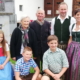 Familie Köck: Betriebsführerpaar Sabine und Josef mit Josefs Eltern Erna und Josef und den Kindern Thomas (13 Jahre), Sanna und Julian (Zwillinge 11 Jahre)