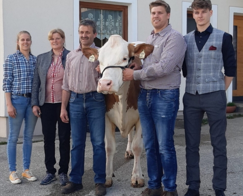 Familie Radinger, v.l. Monika, Anni, Gottfried, Gottfried jun. und Matthias