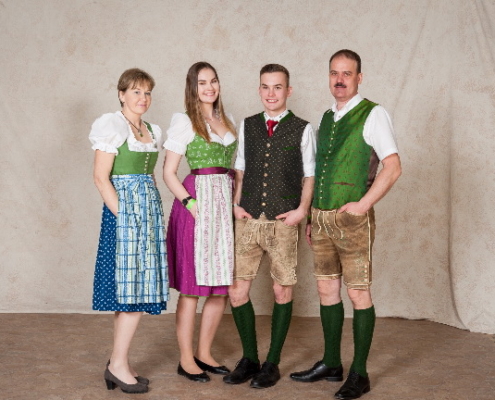 Familie Streit: Monika, Melanie, Matthias und Josef