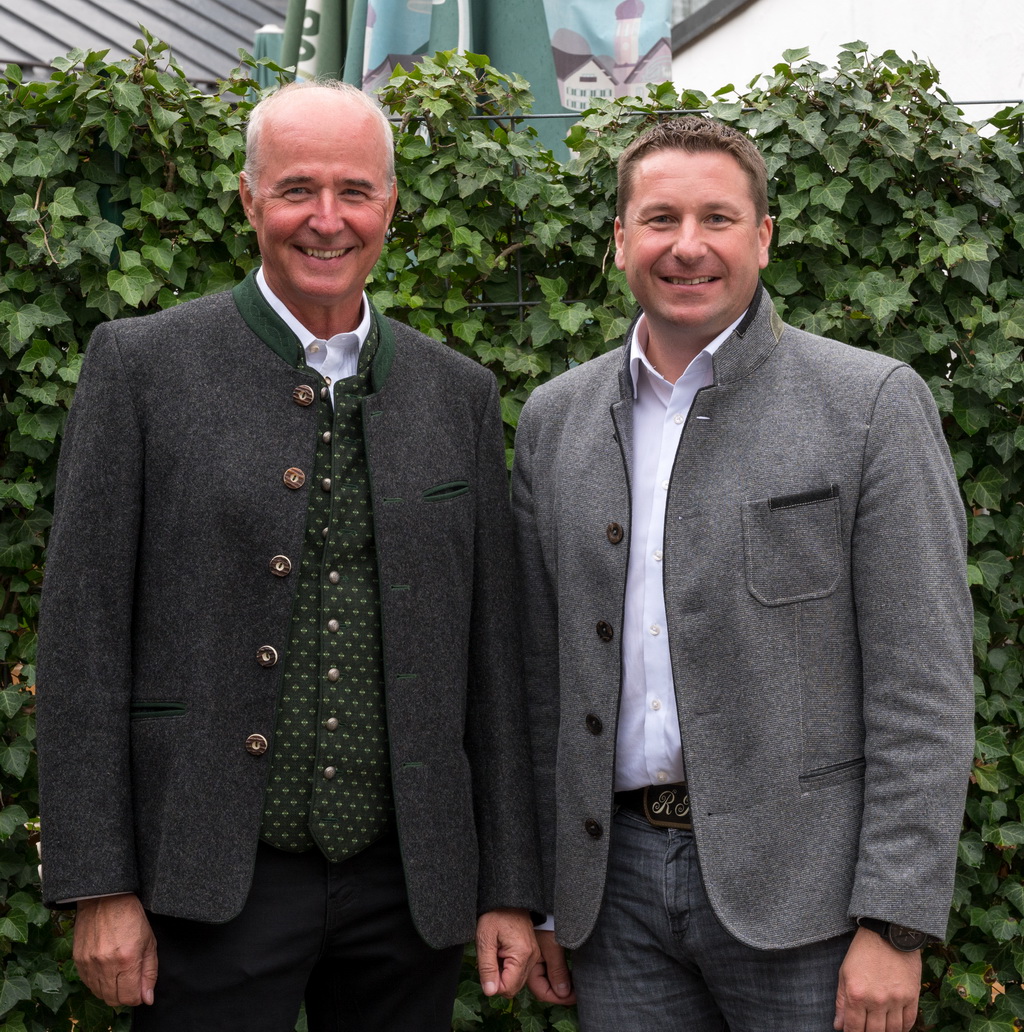 Mit dem Ruhestand von Bernd Luntz wurde die Leitung der Arbeitsgruppe Exterieur in der Europäischen Vereinigung der Fleckviehzüchter an Reinhard Pfleger übertragen.